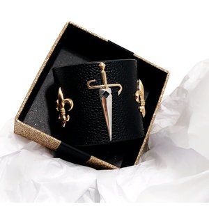 14-18 KT Yellow Gold Bangle Cuff Bracelet Studded Grained Leather